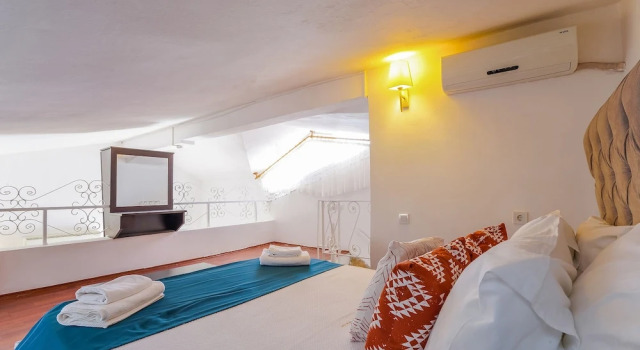 Семейный номер Standard Дуплекс с видом на море Peace Hotel