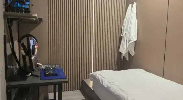 Капсула Future Ark E-Sports Hotel (Jinke Jimei Tianchen)