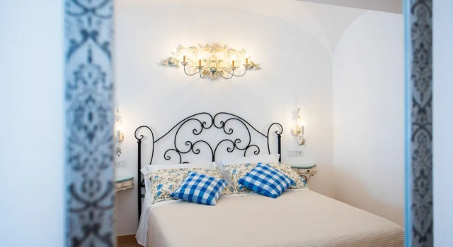 Вилла с 5 комнатами Villa Zeus