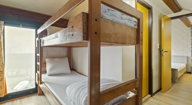 Homey Cottage in Hastière With Garden, Забронировать Дом для отпуска Гастьер-Лаво 