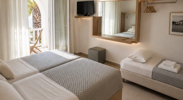 Трёхместный номер Standard с видом на море Far Out Hotel & Spa