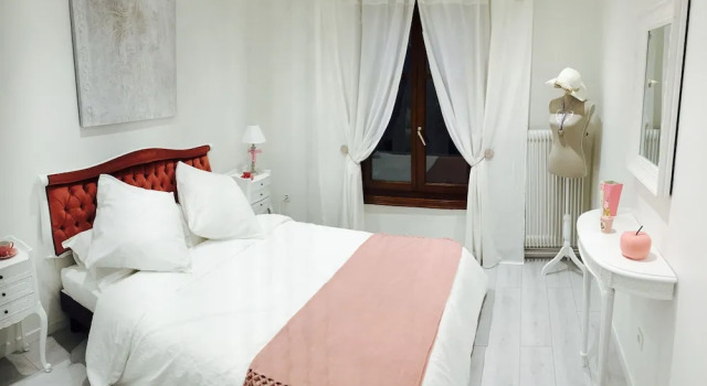 Romantic House Colmar Center, Забронировать Отель Отели Alsace Wine Route с парковкой, Парковка