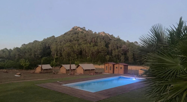 Glamping VALL de CODÓ, Забронировать Кемпинг Отели Каталонских Пиренеев с завтраком, Завтраки