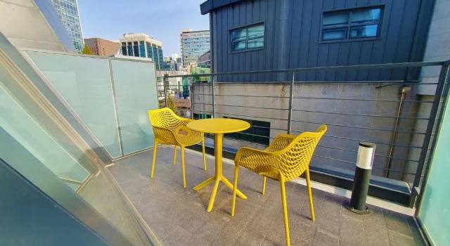 Двухместный номер Standard YOLO Guesthouse