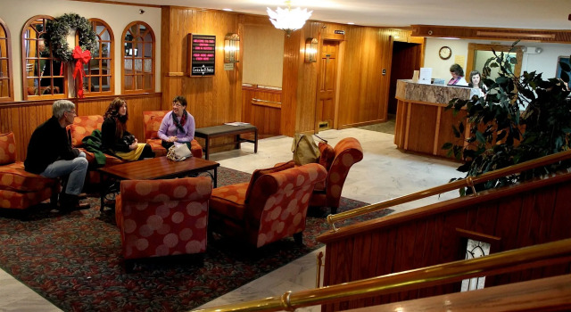 Groton Inn & Suites, Buchen Sie Hotel Groton Massachusetts