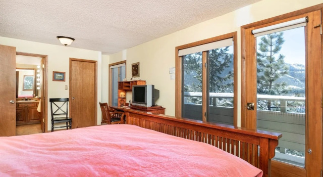 Cliffview - 3 Br Condo