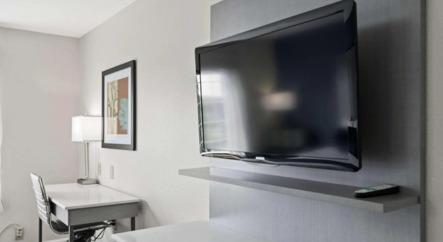 Номер Standard Best Western Plus Lake Lanier Gainesville Hotel & Suites