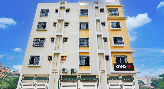 Super Hotel O 82938 Grand Inn, Prenota Hotel Calcutta 