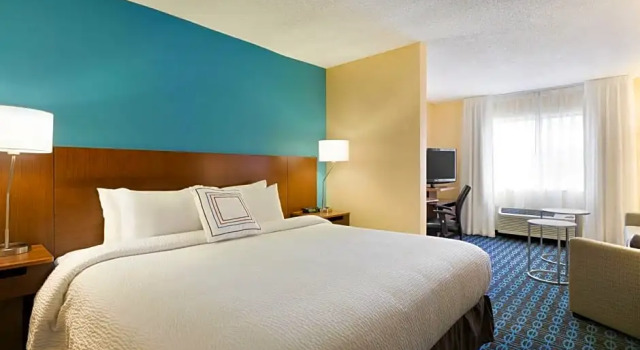 Люкс Fairfield Inn Colorado Springs Air Force Academy
