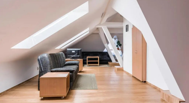 Apartmány Bunker Pub, Boek Hotel Hotels in Northeastern Slovakia met parkeren, Parkeren