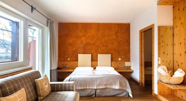Полулюкс Residence Hotel Alpinum