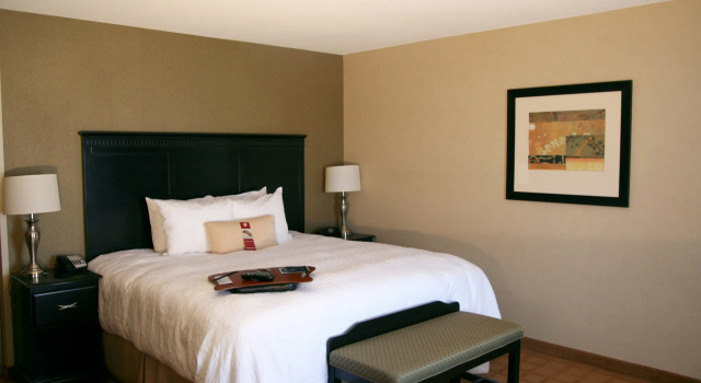 Hampton Inn & Suites Chicago/St. Charles