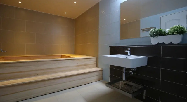 Номер Deluxe R.I Spa Hotel