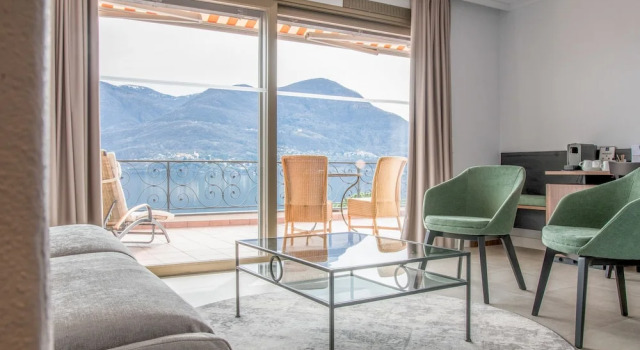 Люкс Мансарда с балконом Boutique Hotel Sunstar Brissago am Lago Maggiore