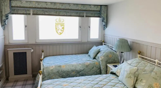 Коттедж с 3 комнатами Crossbasket Castle Hotel & Restaurant