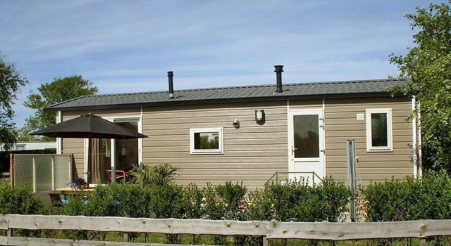Шале Classic Inviting Dune Chalet in Hollum Near Golf Course