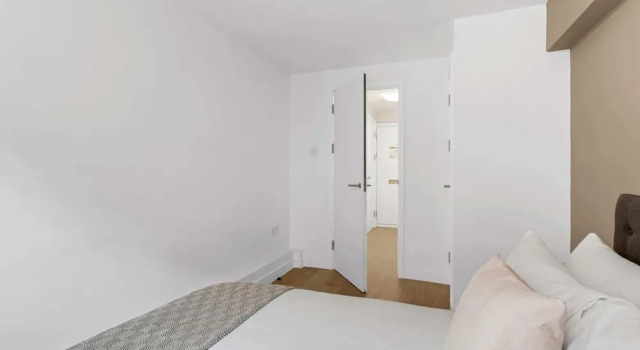 Belgravia Apartment 8