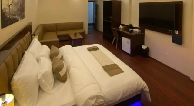 Номер Comfort XCELSIOR HOTEL AND SPA by ROH