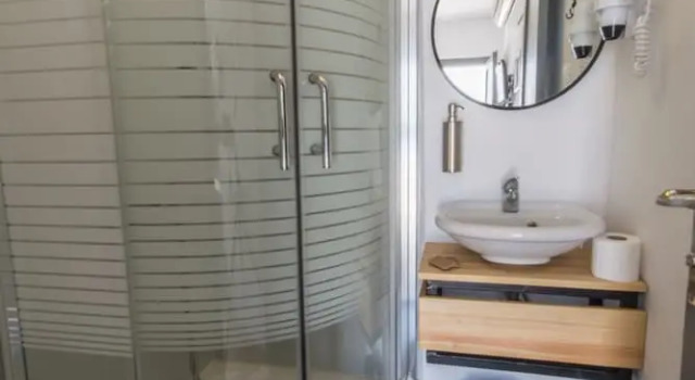 Двухместный номер Standard с красивым видом из окна Daphnis Hotel