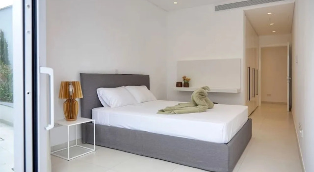 Elegance Beachfront Elite Villa, Забронировать Вилла Коттеджи Айия-Напа, рядом с Пляж Глики Неро, Коттедж