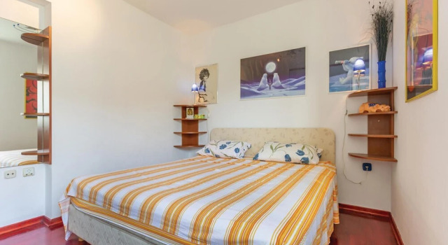 Beautiful Apartment in Brela With 2 Bedrooms and Wifi
