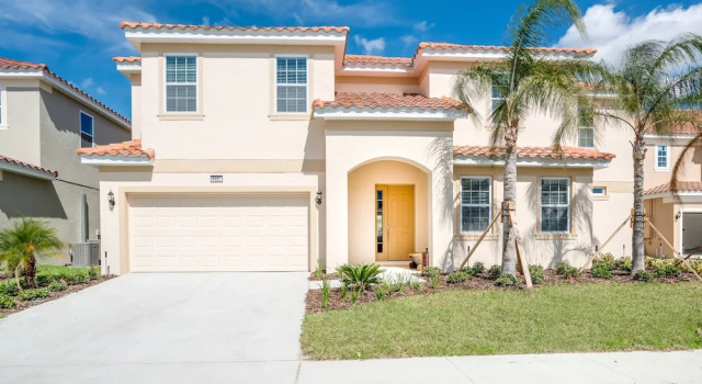 Luxury 11 Bedroom Close to Disney