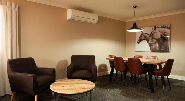 Апартаменты Nightcap at Archer Hotel