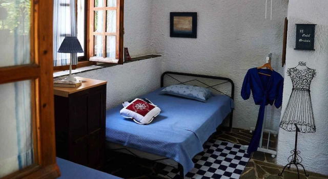 Azure Home - Seaside Comfort, Prenota Hotel Hotel a Messinia con parcheggio, Parcheggio