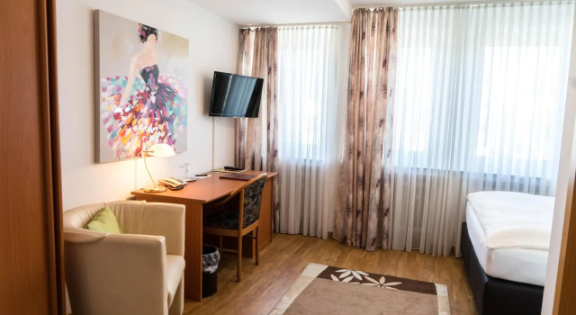 Hotel Bürger, Забронировать Отель Зиген Северный Рейн-Вестфалия
