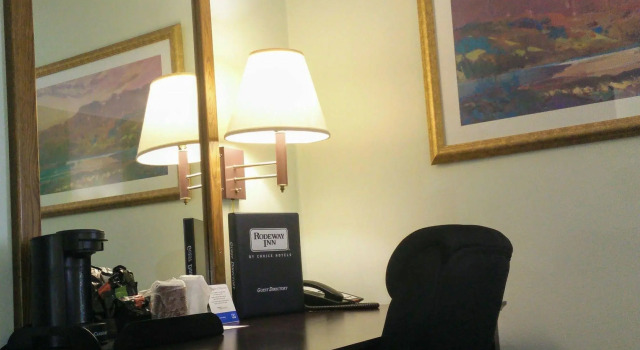 Val U Stay Inn & Suites, Varaa Hotelli Hotellit Minnesota pysäköinnillä, Pysäköinti