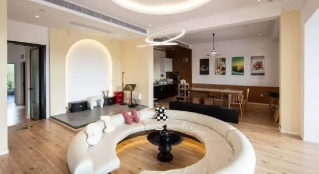 Xinhua Yifang Homestay, Varaa Hotelli Shanghai Shanghai