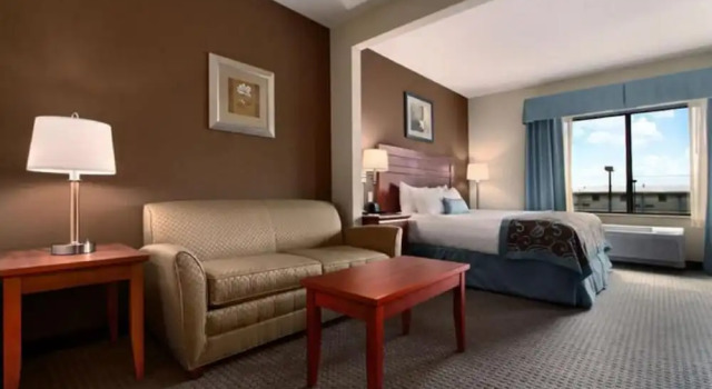 Люкс Deluxe Spark by Hilton Lancaster Dutch Country