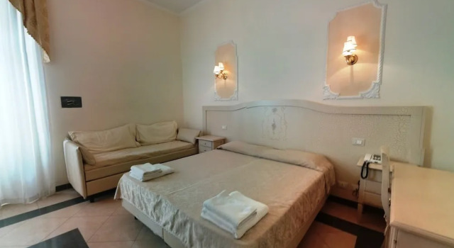 Номер Superior Cambridge Hotel