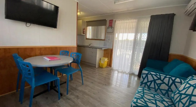 BIG4 Twin Dolphins Holiday Park, Забронировать Курортный отель Отели в центре Танкарри, в центре
