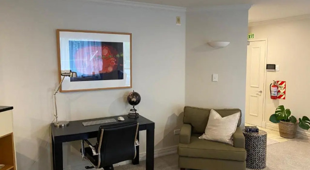 West End Precinct 2 Bedroom Apartment close to walkway and ocean, Buchen Sie Ferienwohnung Apartments in Taranaki, Ferienwohnung