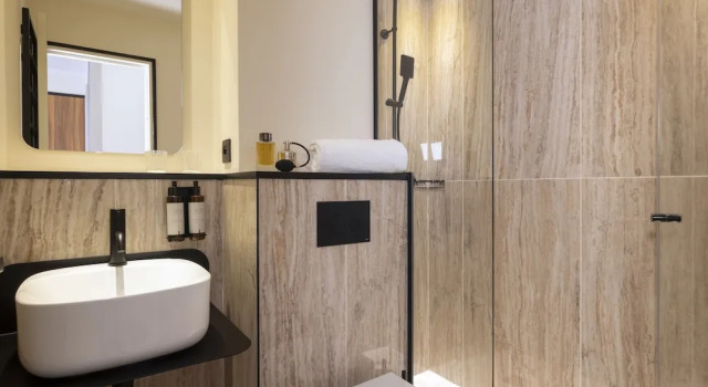 Номер Deluxe Hôtel Toujours & Spa
