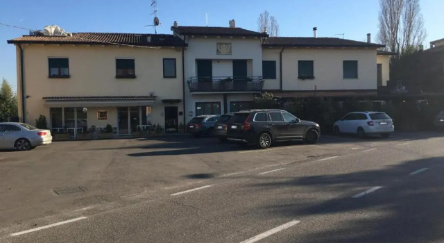 Appartamento Lago, Prenota Appartamento Hotel a Veneto con parcheggio, Parcheggio