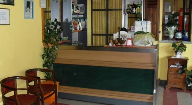 Meublè Giardino, Varaa Hotelli 3 tähden hotellit kohteessa Piemonte, 3*