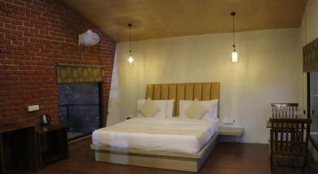 Люкс StayVista at tatvam-Mountain views & EV Station