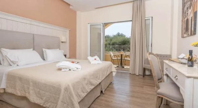 Двухместный номер Standard Art Hotel Debono