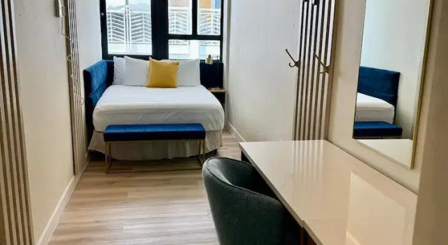 Студия Economy Metro Art Hotel