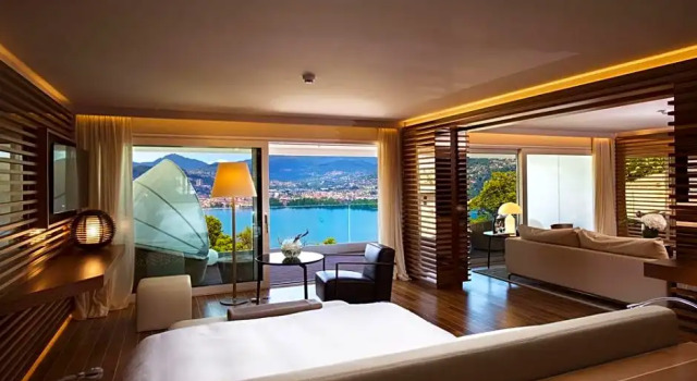 Полулюкс с балконом The View Lugano
