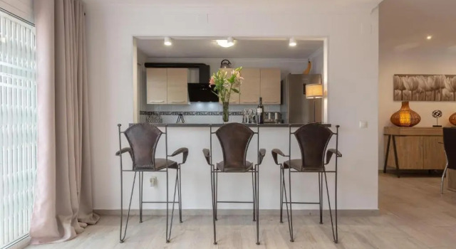 Villa Mar del Plata 8 bed apartment, Забронировать Апартаменты/квартира Апартаменты Фуэнхирола, Апартаменты/квартира