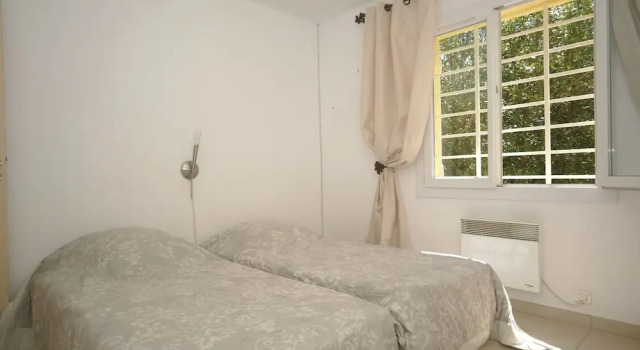 Cozy Holiday Home in Ramatuelle With Garden