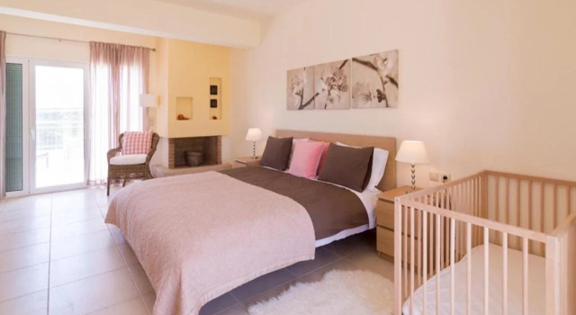 Athena Villas Olive Grove & Estate, Rezerwuj Hotel Hotele w Retimno z parkingiem, Parking