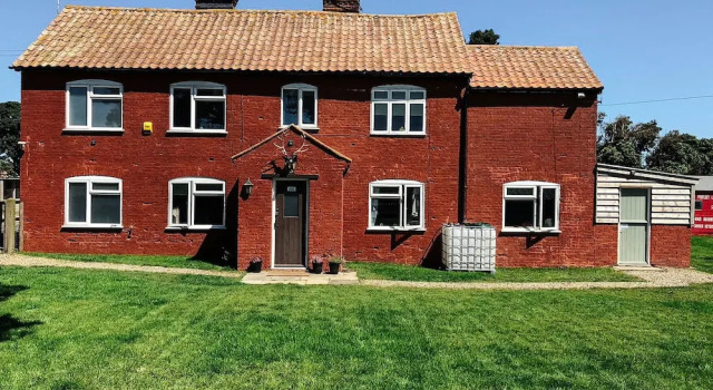 Eastwood Lodge, Book Hotel Hoteller i Walberswick med parkering, Parkering