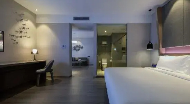 Люкс Business Holiday Inn Express White House by IHG