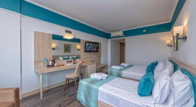 Hotel Double room with sea view Corinthia Excelsior Side