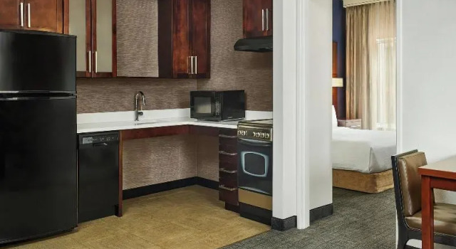 Четырёхместный люкс Residence Inn by Marriott Rapid City