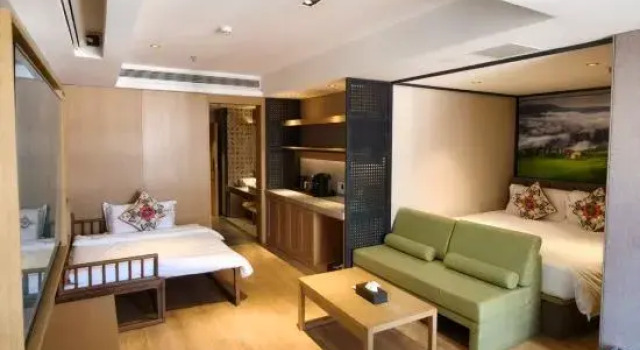 Люкс Business TrueGO Hotel (Beijing Yansha Sanyuanqiao Subway Station)